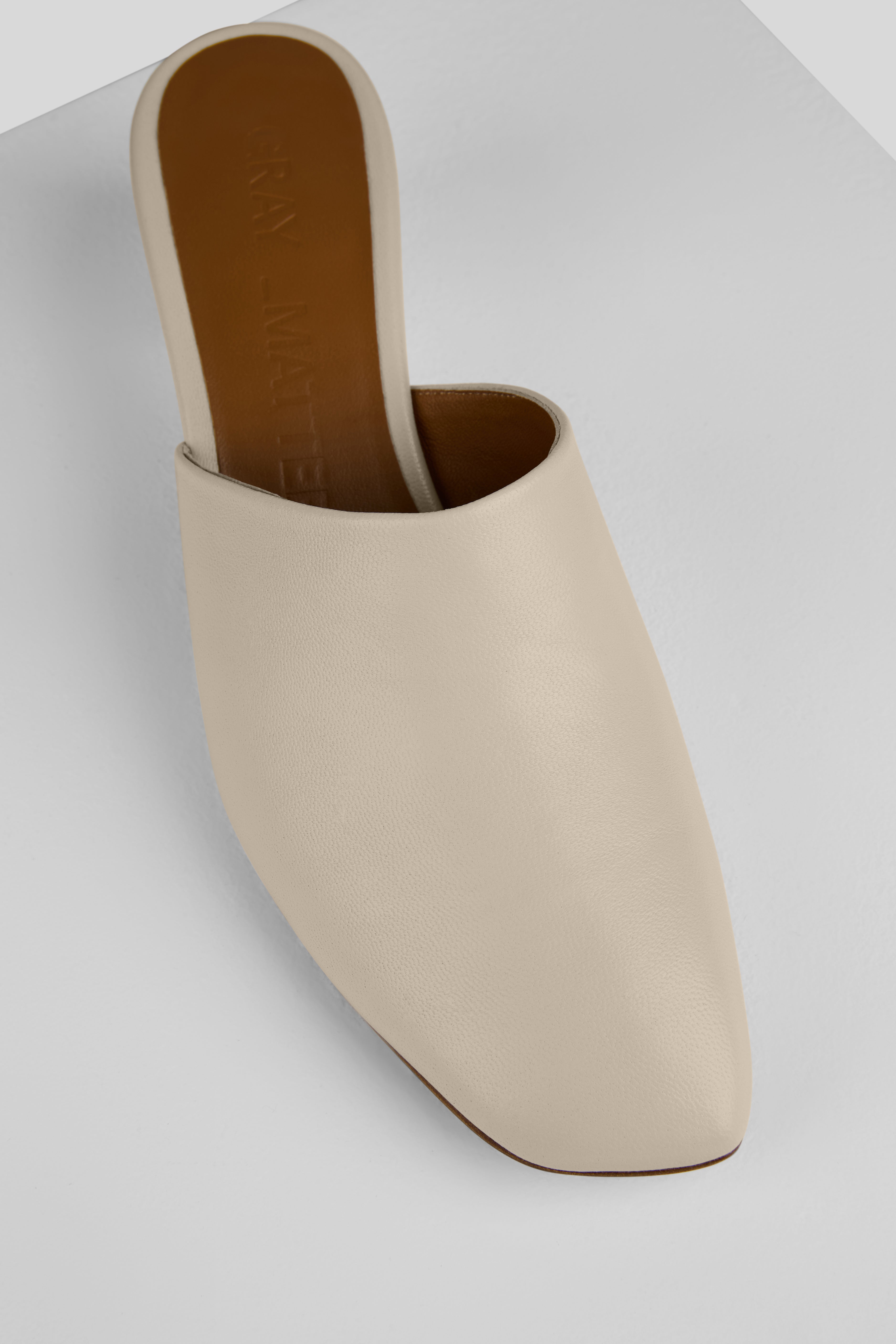 Gemma Mules in Conchiglia