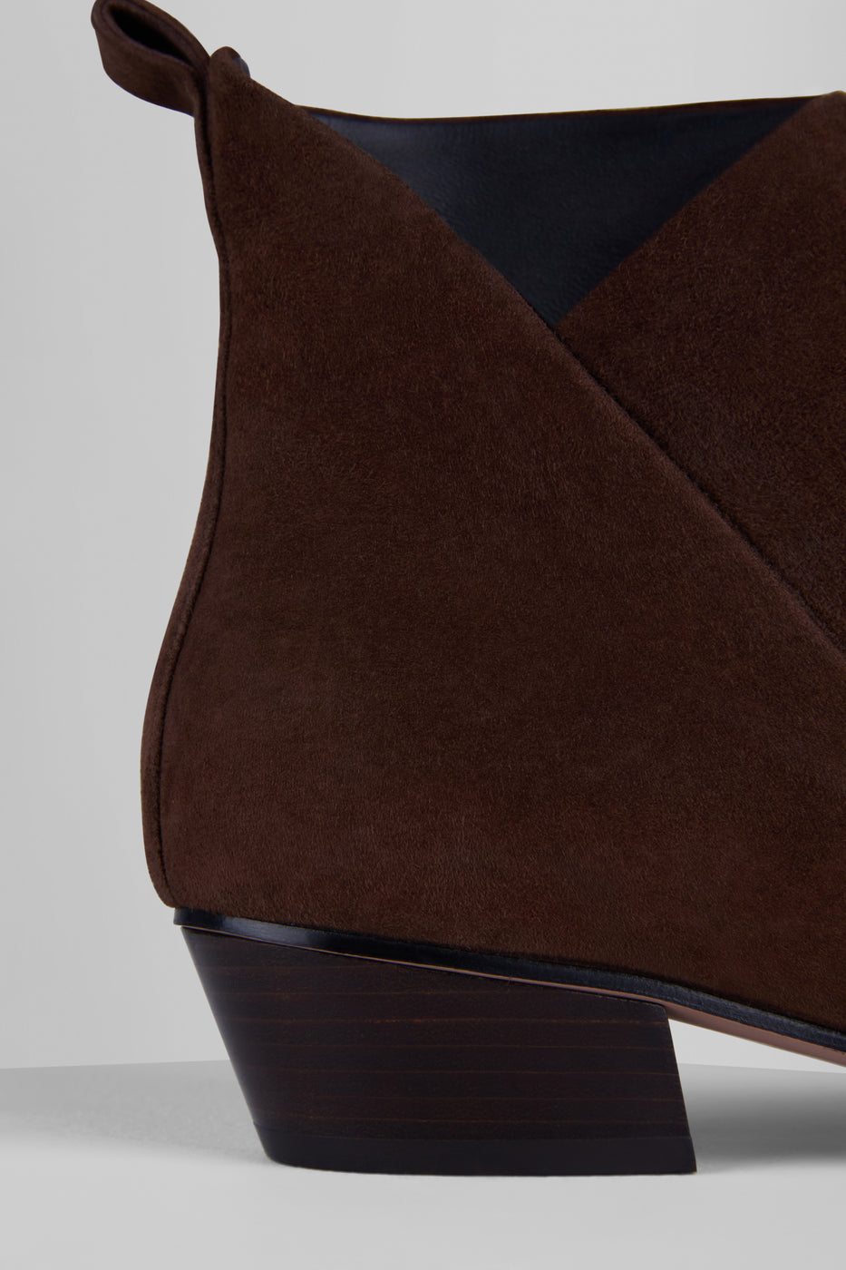 Load image into Gallery viewer, Cortina Boots in Bruciato Suede