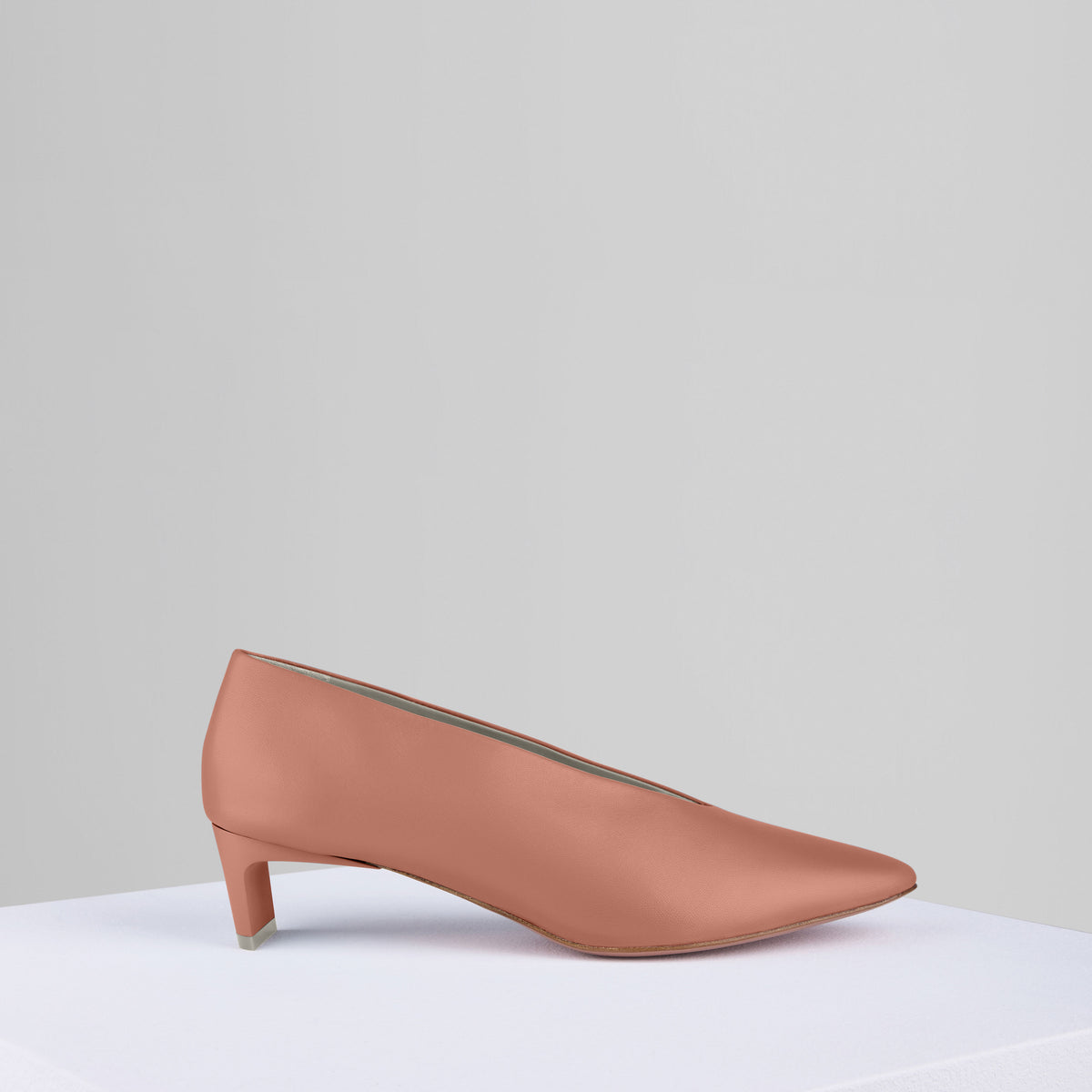 Load image into Gallery viewer, Clara Pumps in Dusty Rose