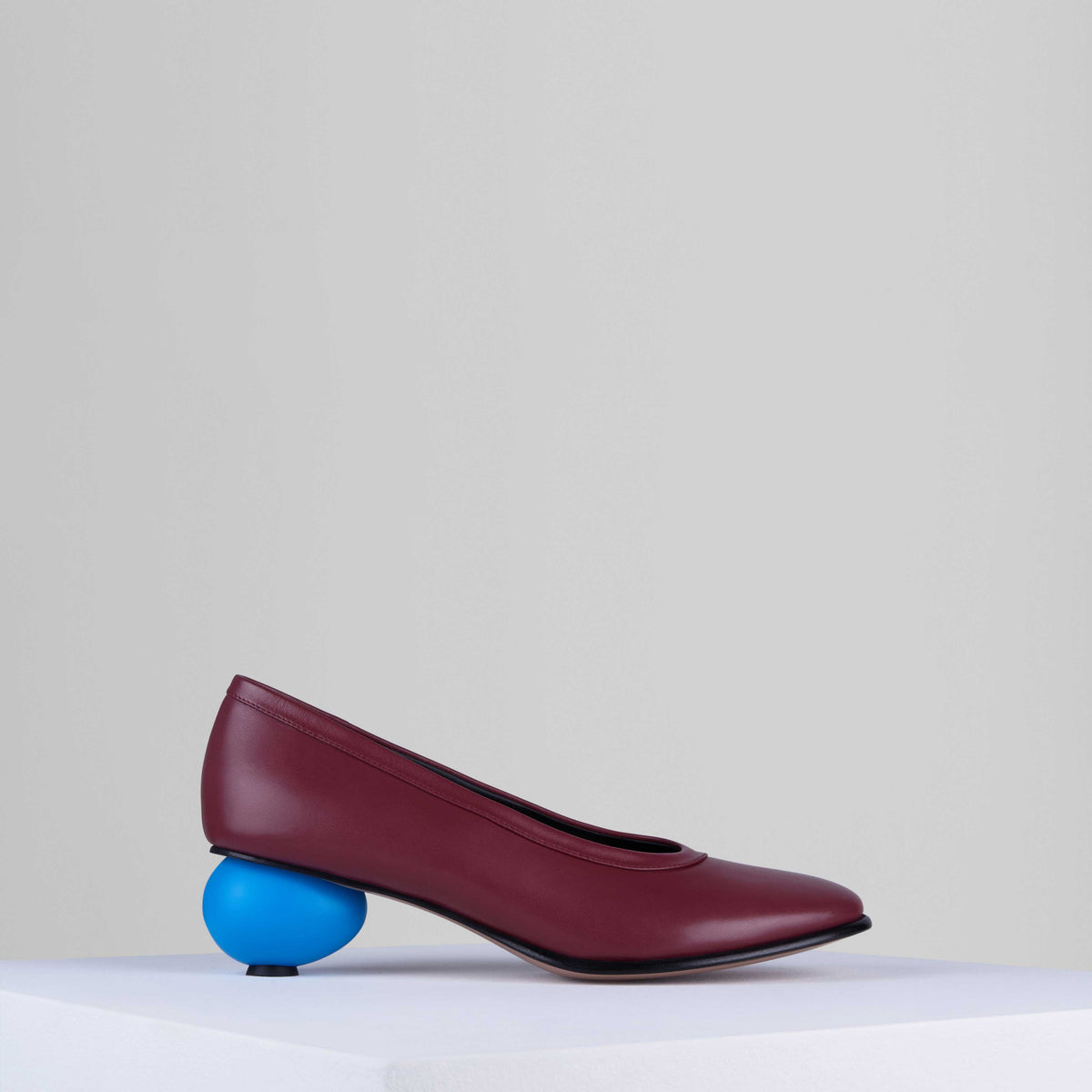 Carica l&#39;immagine nel visualizzatore di Gallery, Egg Pumps in Vino Turchese