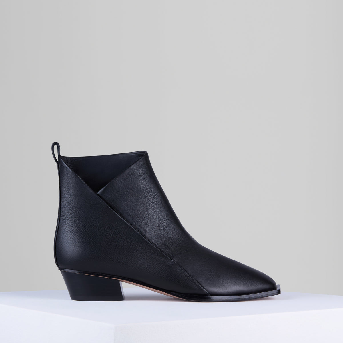 Load image into Gallery viewer, Cortina Boots in Nero